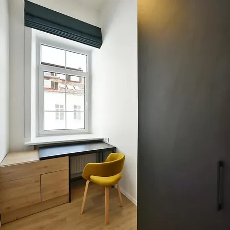 Domillion 3bdr 2bath New W Free Parking V1020 Vilna