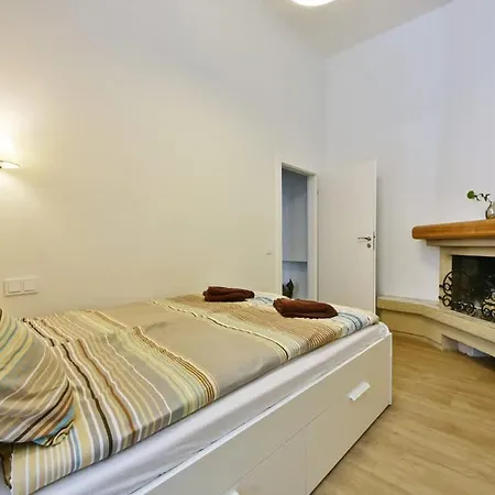 Domillion 3bdr 2bath New W Free Parking V1020 * Vilnius